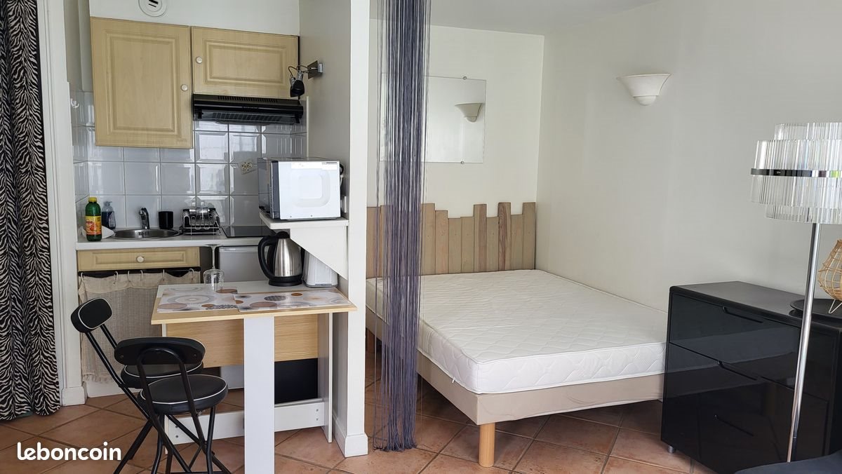 Appartement à louer, 21m², La Rochelle