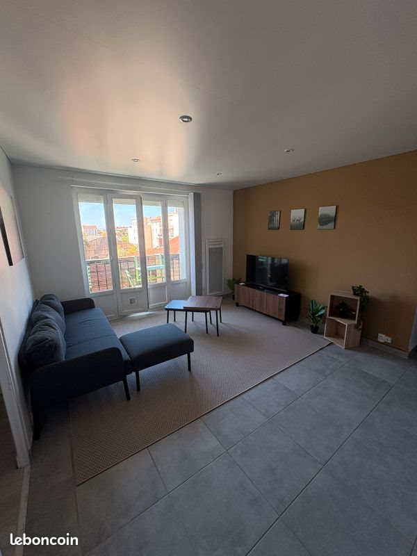 Appartement à louer, 67m², Valence