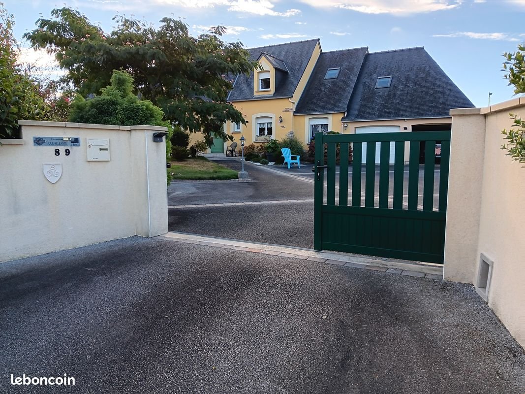 Maison à vendre, 170m², Saint-Hervé