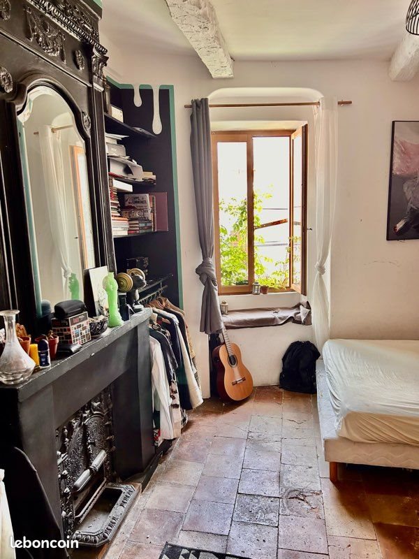 Maison à vendre, 150m², Saint-Geniès-de-Fontedit