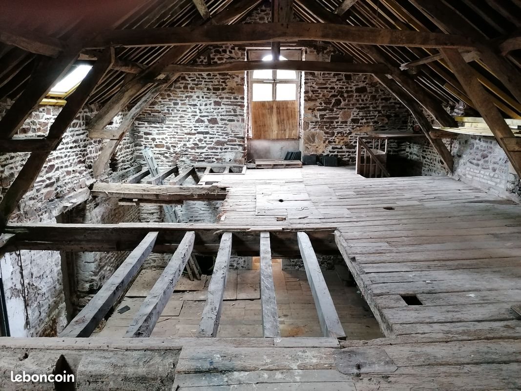 Maison à vendre, 380m², Saint-Calais-du-Désert