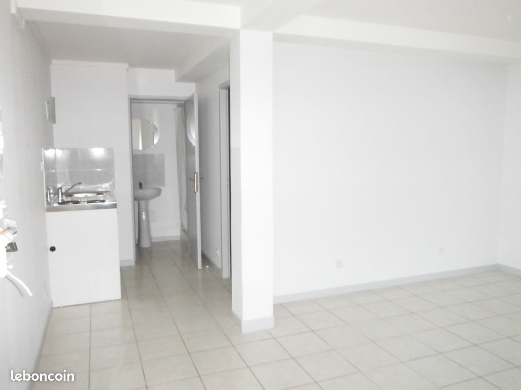 Appartement à louer, 30m², Biard