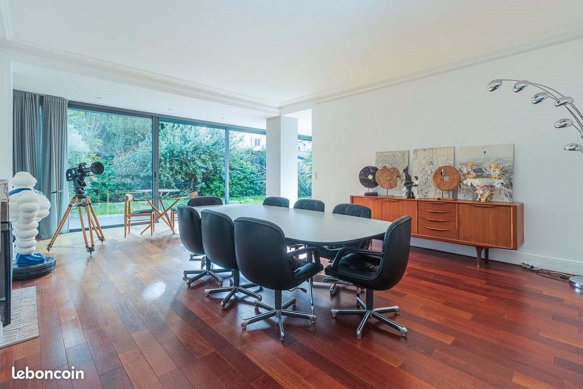 Maison à vendre, 325m², Angers