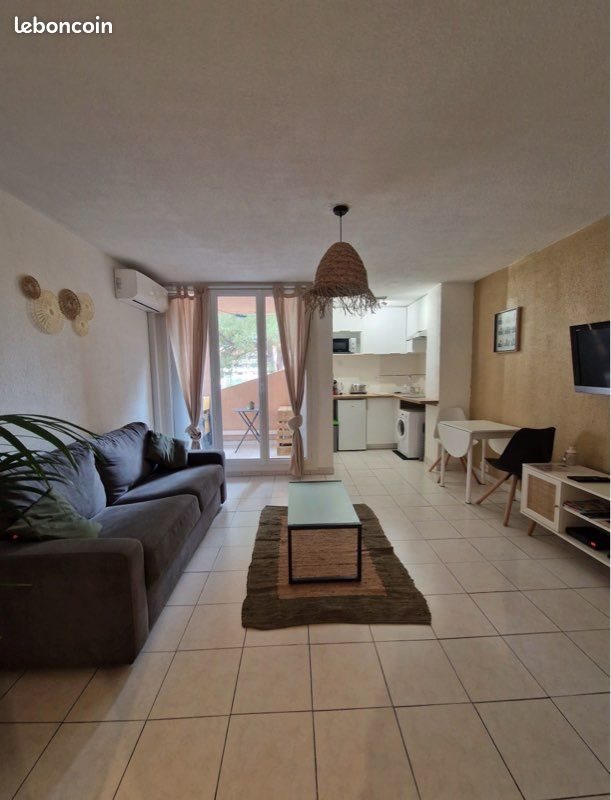 Appartement à louer, 26m², Fréjus