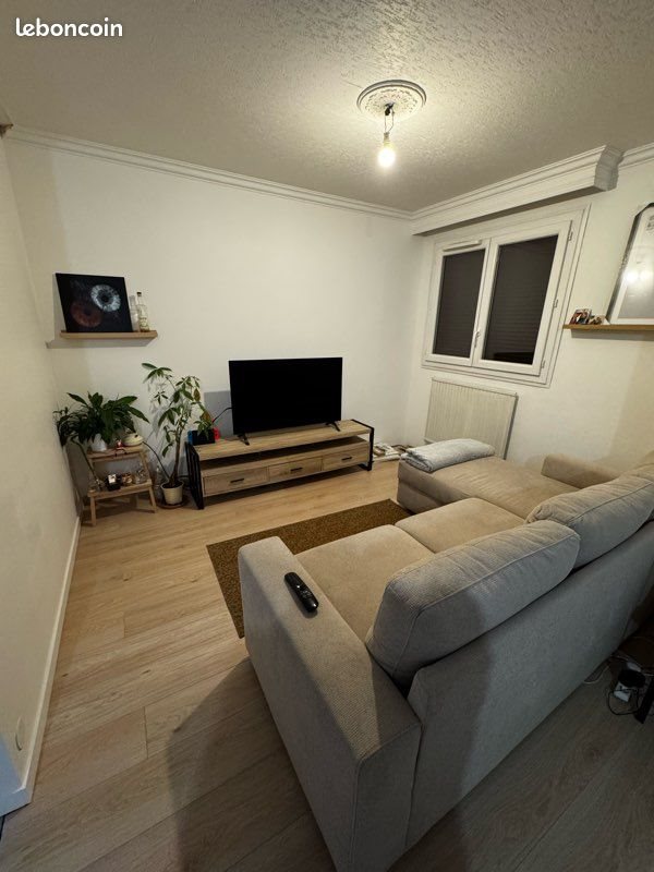 Appartement à louer, 76m², Saint-Egrève