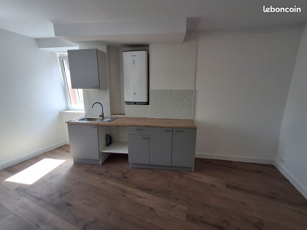 Appartement à louer, 25m², Saint-Junien