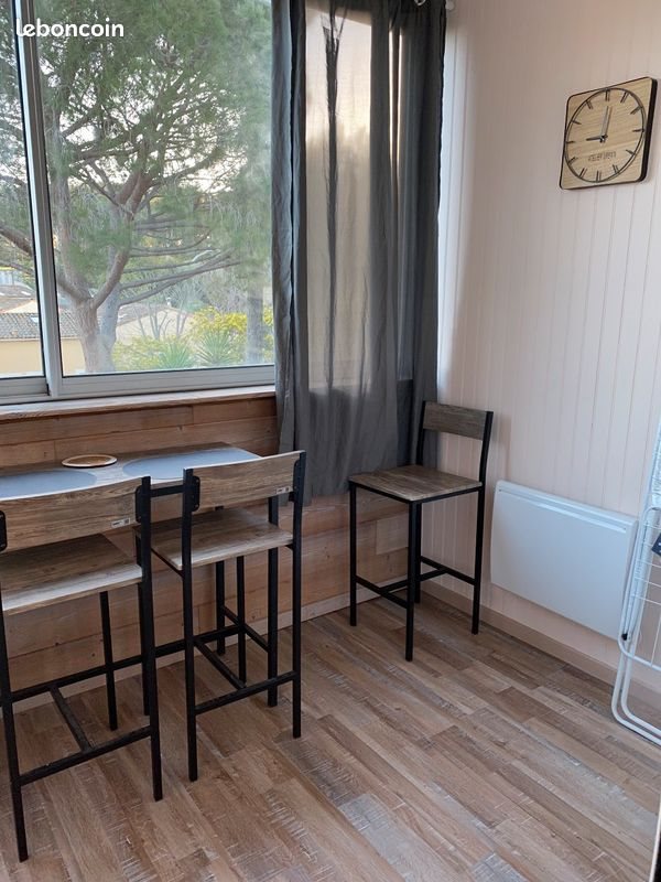 Appartement à louer, 19m², Sanary-sur-Mer