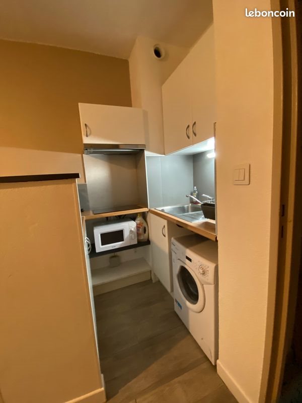 Appartement à louer, 19m², Sanary-sur-Mer