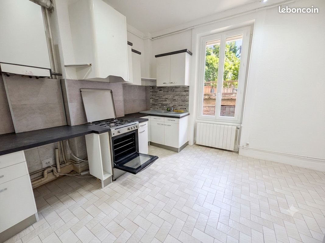 Appartement à louer, 70m², Saint-Étienne