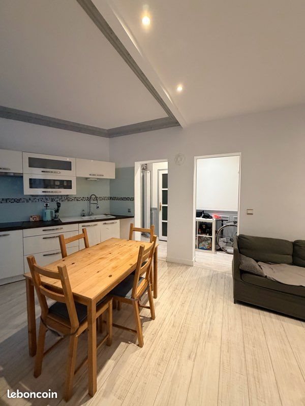 Appartement à louer, 45m², Gentilly