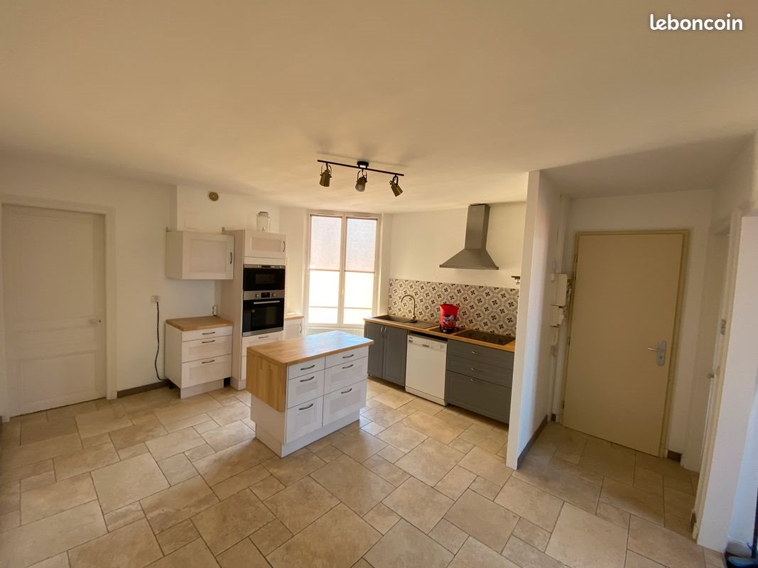 Appartement à louer, 70m², Reims