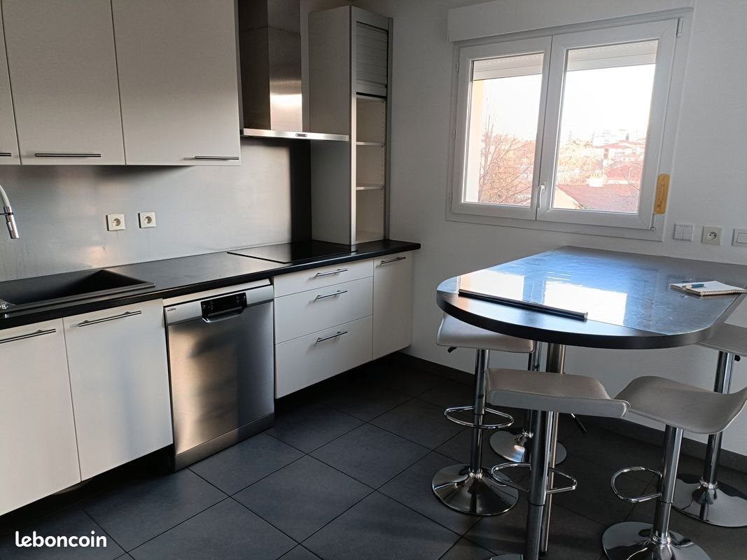 Appartement à louer, 100m², Clermont-Ferrand