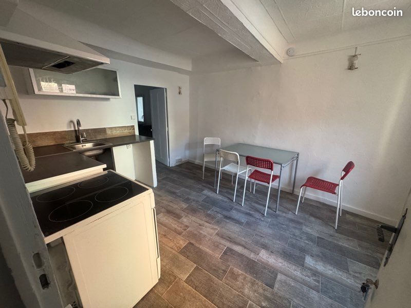 Appartement à louer, 32m², Barjols