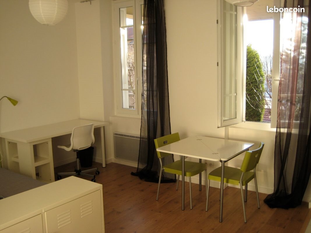 Appartement à louer, 30m², Saint-Etienne