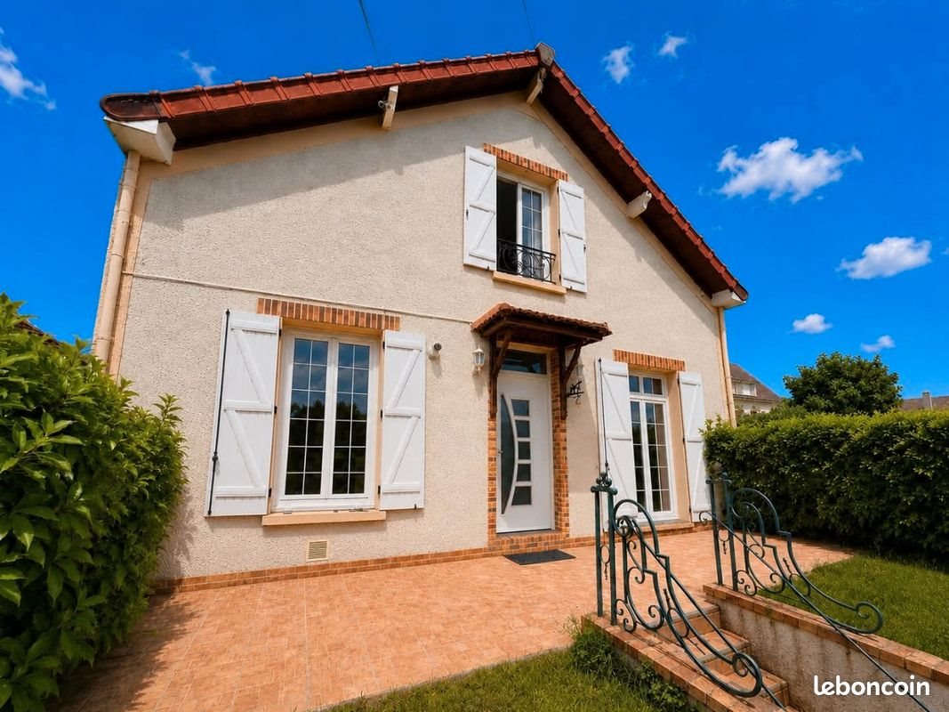 Maison à vendre, 110m², Villeblevin