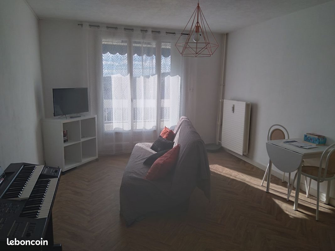 Appartement à louer, 40m², Cusset