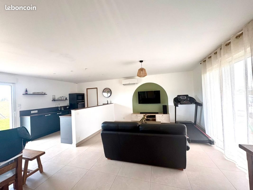 Maison à vendre, 90m², Mortrée