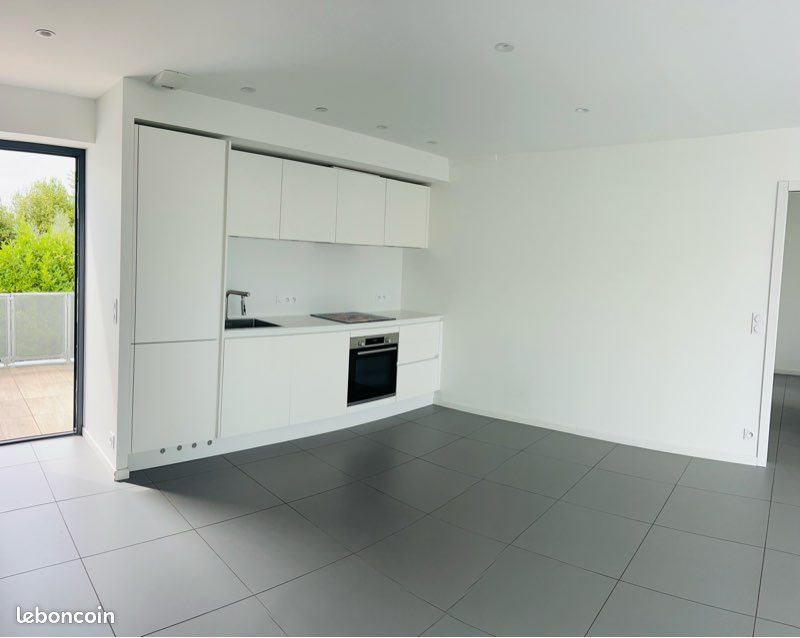 Appartement à louer, 90m², Pessac