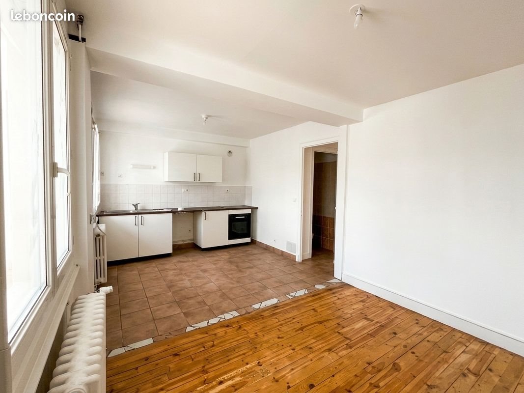 Appartement à louer, 47m², Saint-Étienne
