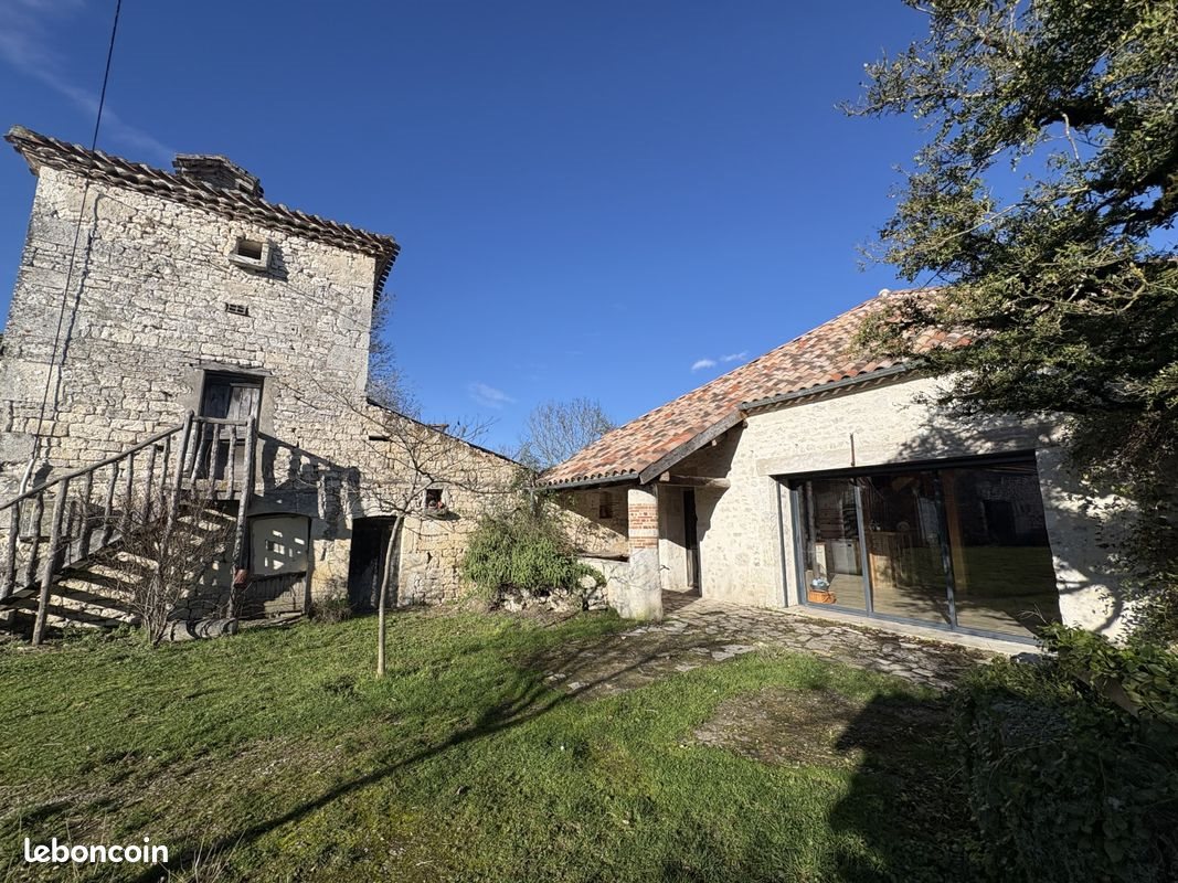 Maison à vendre, 200m², Montaigu-de-Quercy