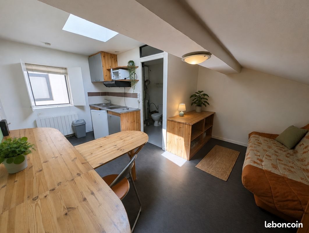 Appartement à louer, 18m², Valence