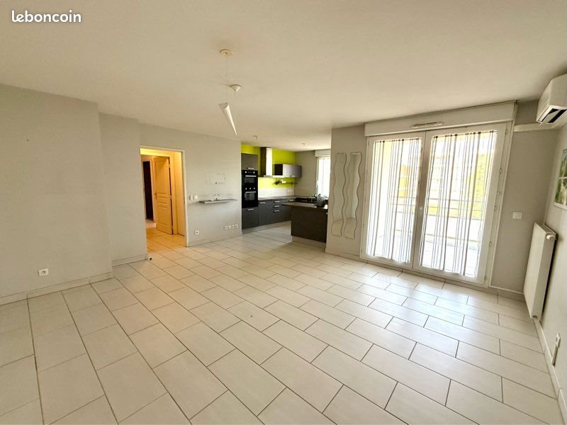 Appartement à louer, 67m², Echirolles