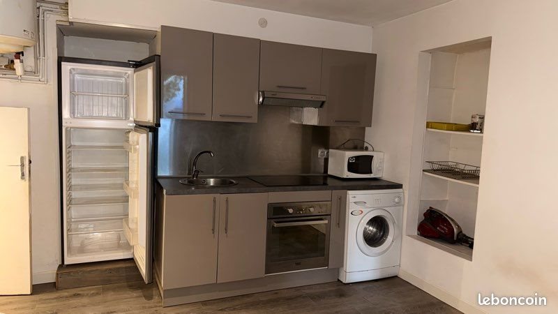 Appartement à louer, 25m², La Destrousse