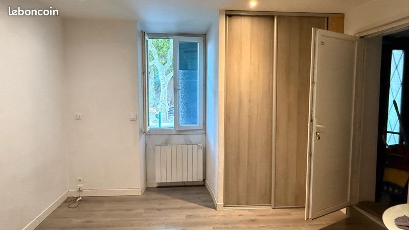 Appartement à louer, 25m², La Destrousse