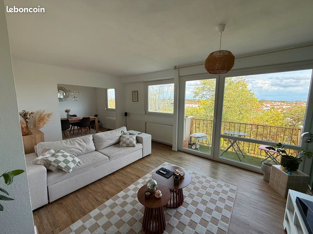 Appartement à louer, 70m², Niort