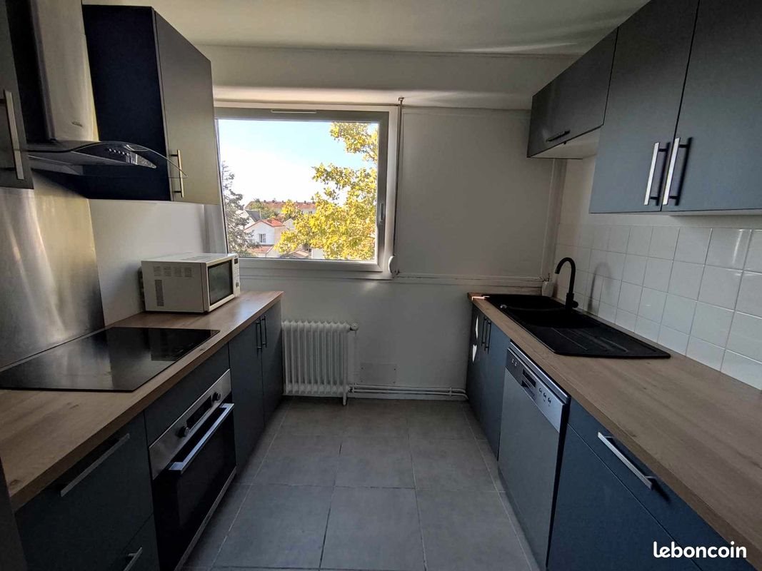 Appartement à louer, 70m², Niort