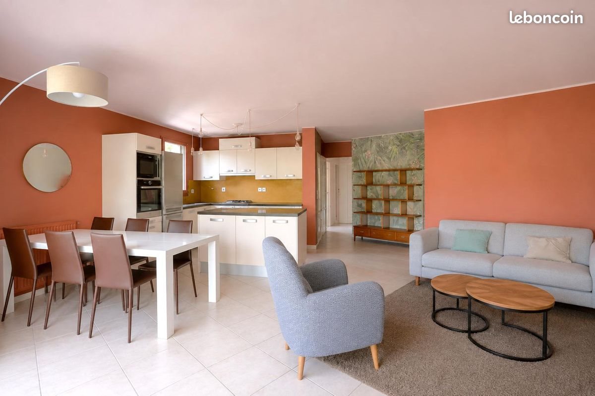 Appartement à louer, 98m², Prévessin-Moëns