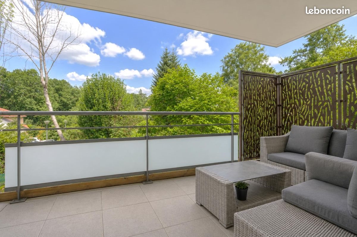 Appartement à louer, 98m², Prévessin-Moëns
