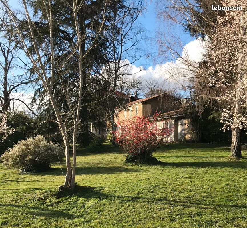 Maison à louer, 70m², Salles