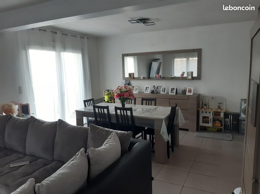 Maison à louer, 90m², Saint-Thuriau