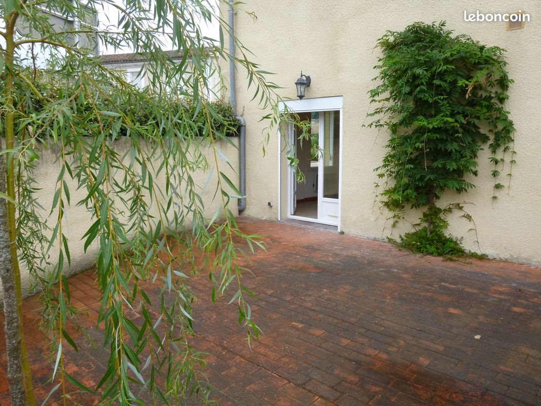 Appartement à louer, 40m², Galgon