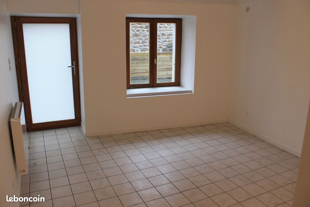 Maison à louer, 80m², Saint-Symphorien-sur-Coise