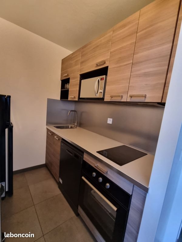 Appartement à louer, 30m², Evry