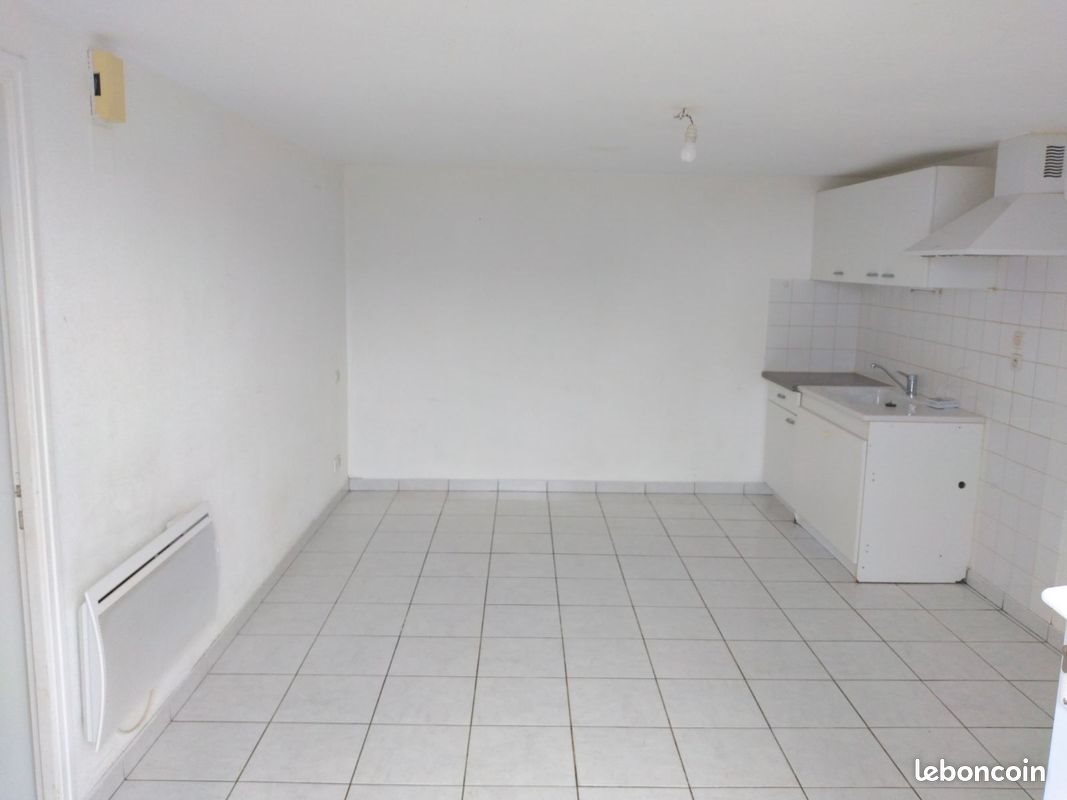 Appartement à louer, 33m², Chiché