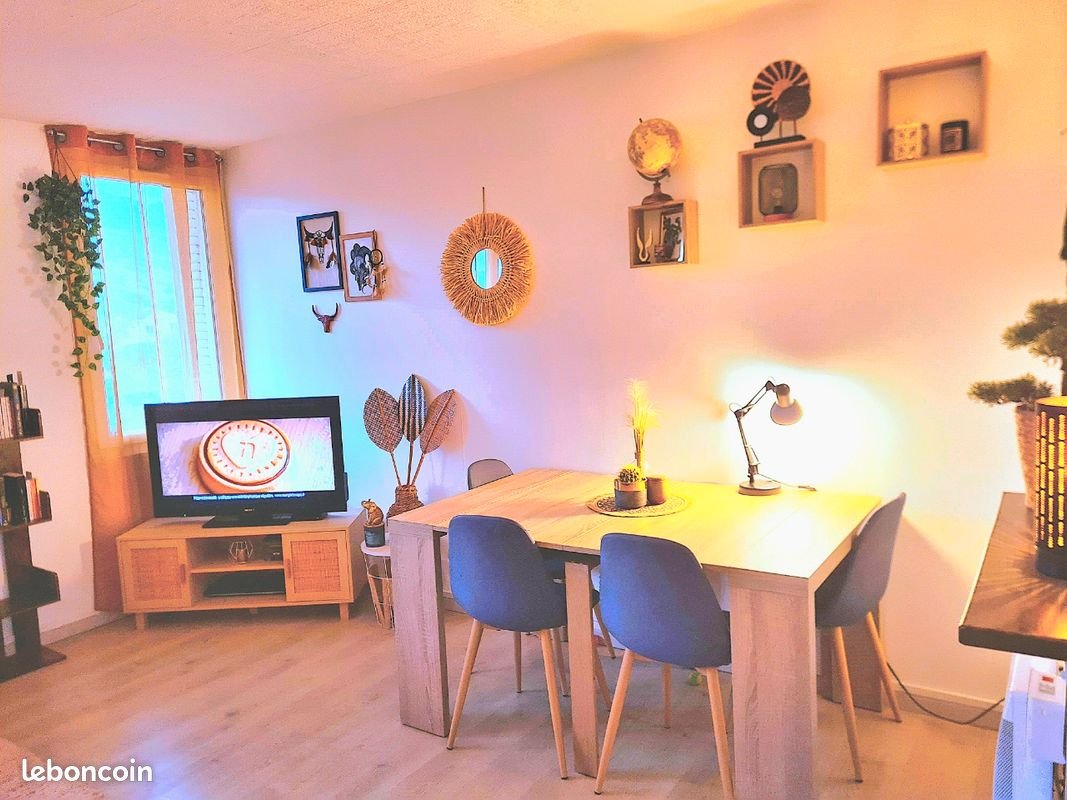 Appartement à louer, 60m², Château-Arnoux-Saint-Auban