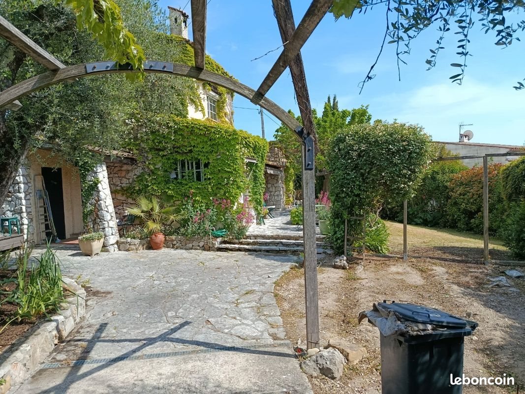 Maison à louer, 150m², Mougins