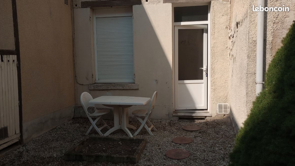 Appartement à louer, 27m², Reims