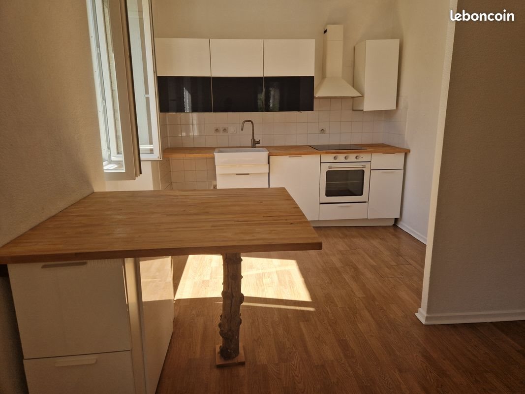Appartement à louer, 90m², Les Ollières-sur-Eyrieux