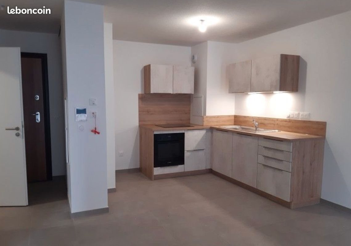 Appartement à louer, 48m², Melrand