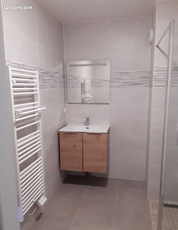 Appartement à louer, 48m², Melrand
