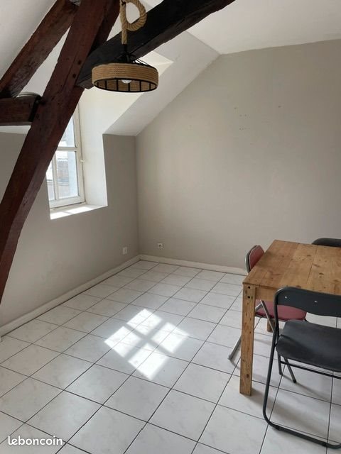 Appartement à louer, 20m², Evron