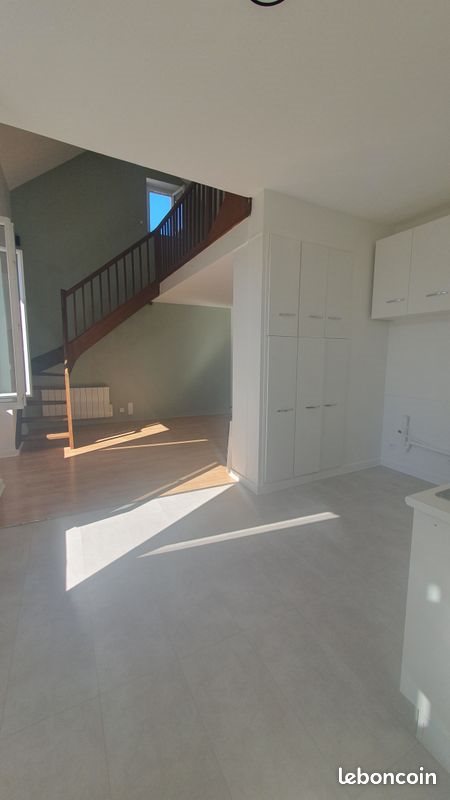 Appartement à louer, 45m², Saint-Jean-de-la-Ruelle