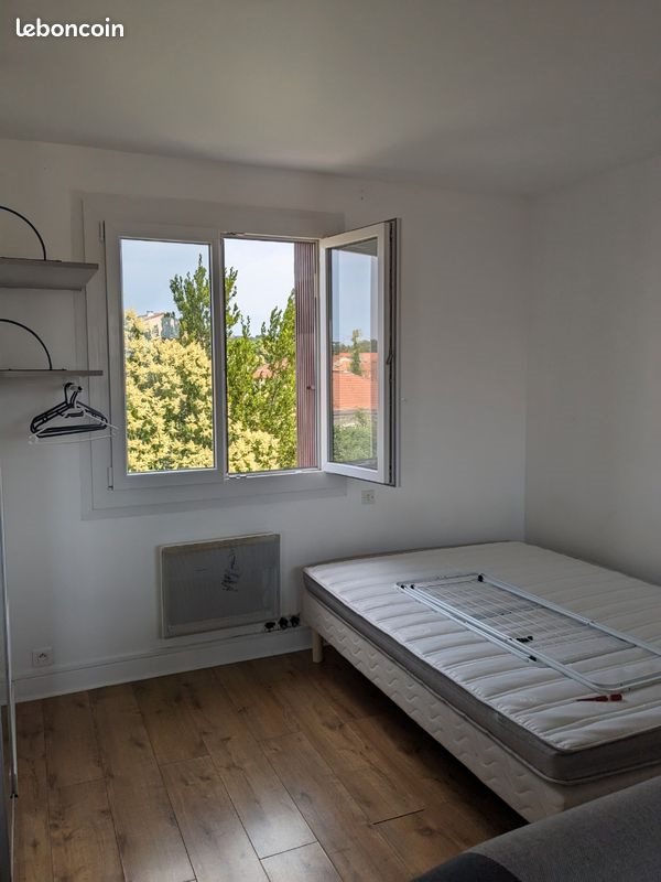Appartement à louer, 28m², Nîmes