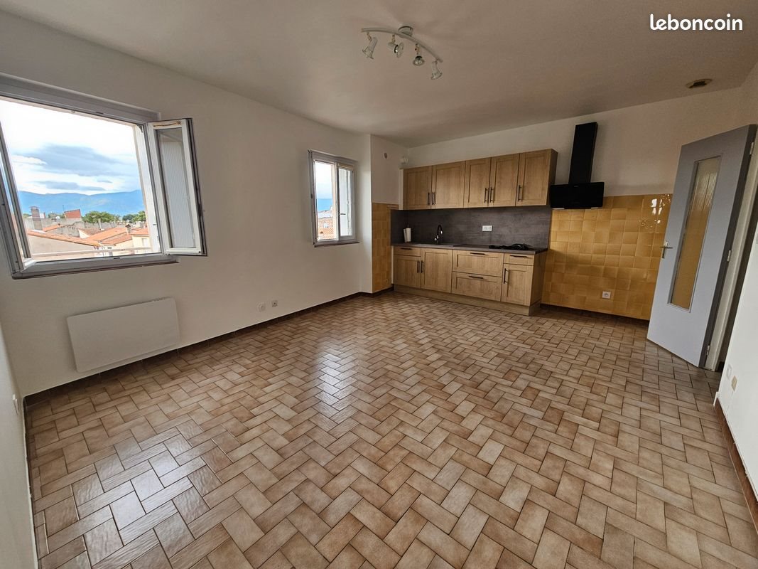 Appartement à louer, 42m², Elne