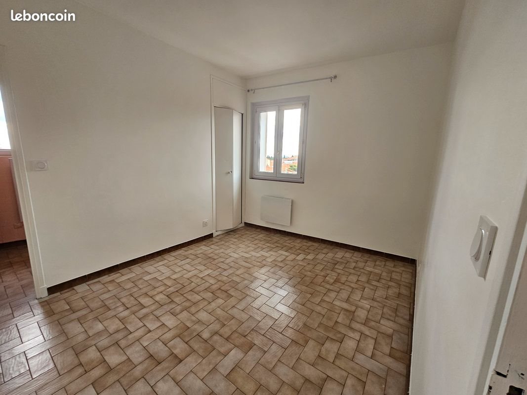 Appartement à louer, 42m², Elne