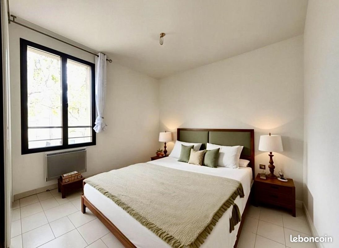 Appartement à louer, 53m², Bernis